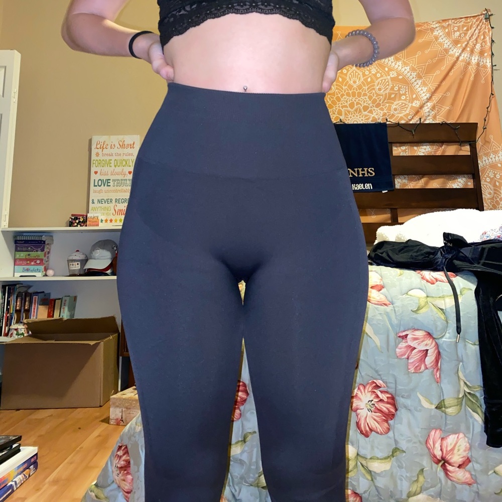 Lulu leggings (high rise)